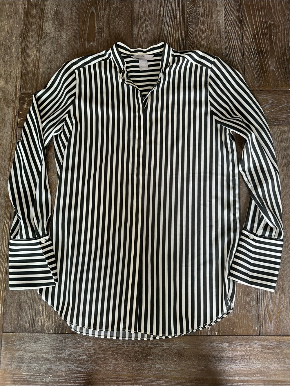 H&M Olive Green White Striped Mandarin Collar Button Down Shirt Size 4
